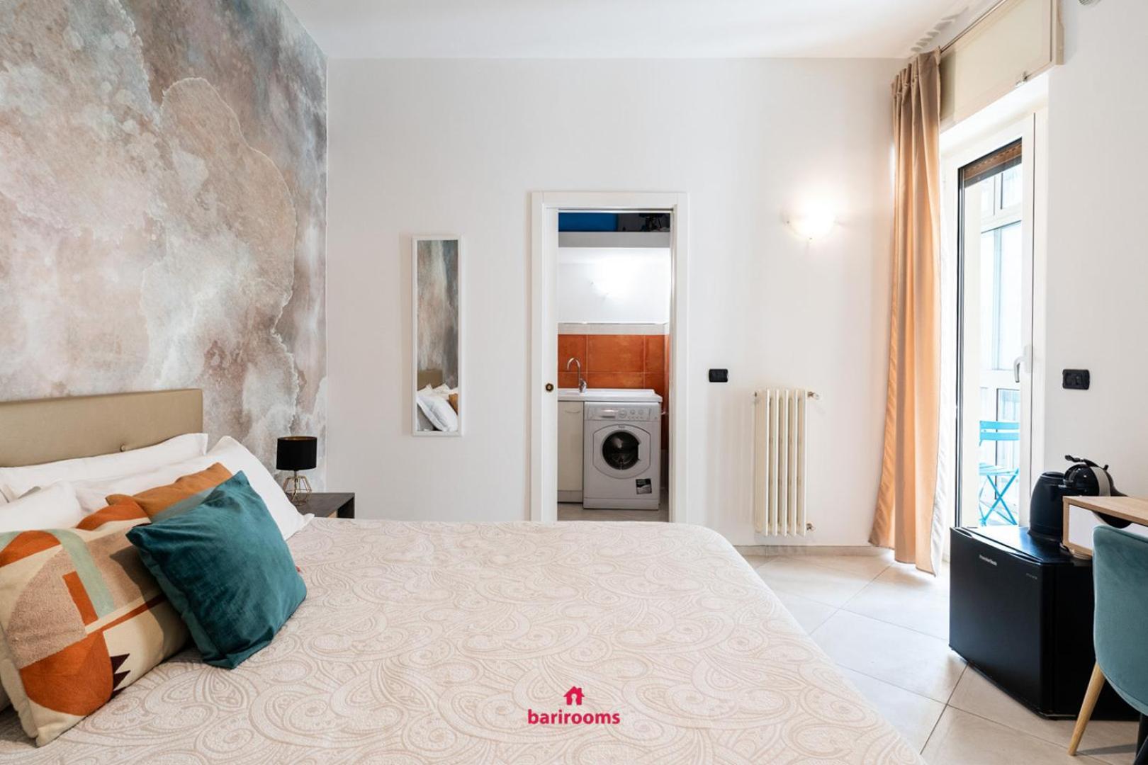 Barirooms Piccinni Exterior foto